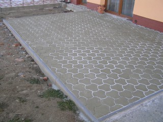 Zámkové dlažby